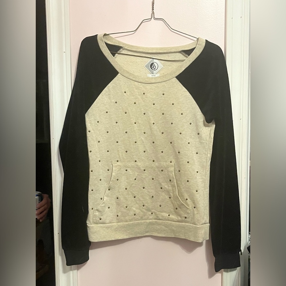 XS229 Volcom crewneck sweat shirt